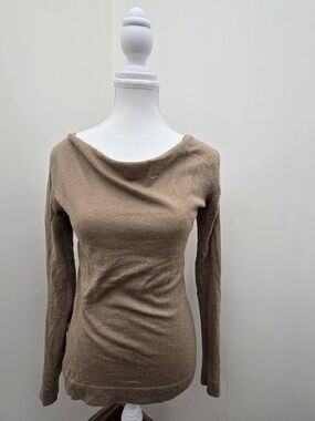 Classic Lightweight Boatneck Sweater in Camel